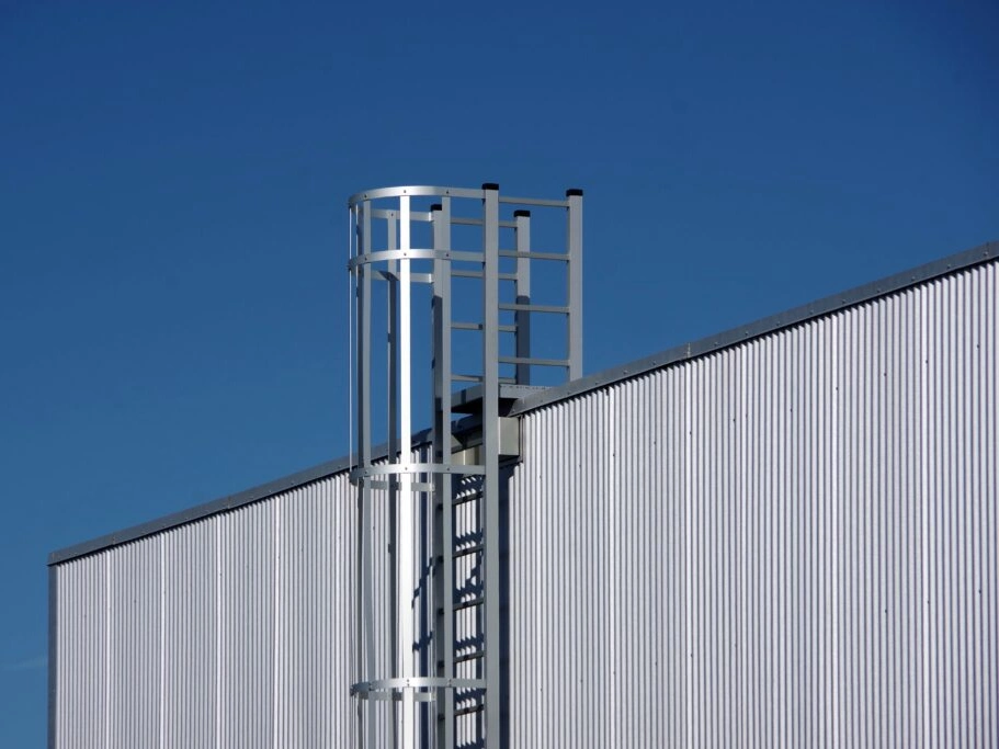 GI Fencing & Cat Ladders